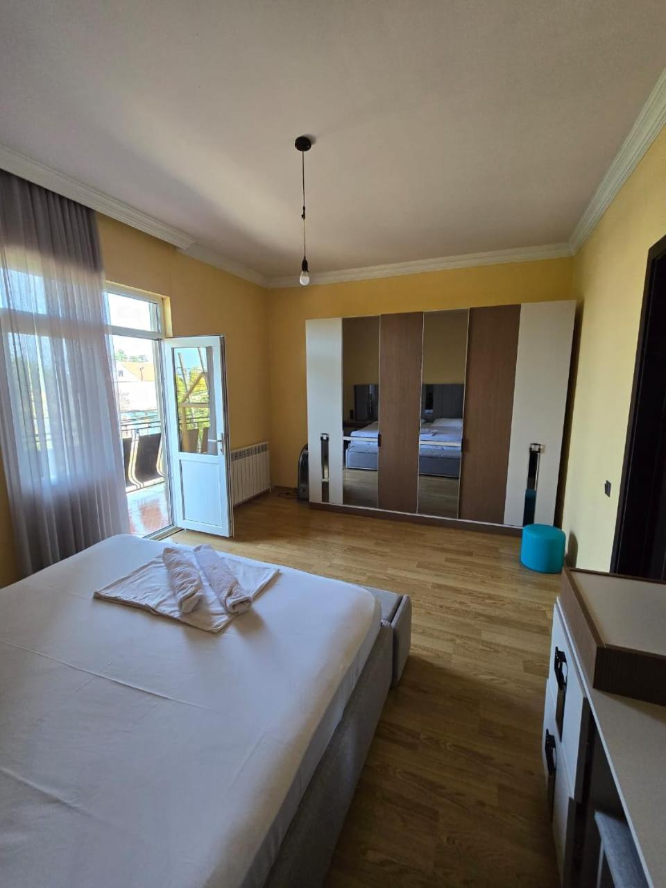 Hotel Tamaz Takidze Kobuleti Zewnętrze zdjęcie