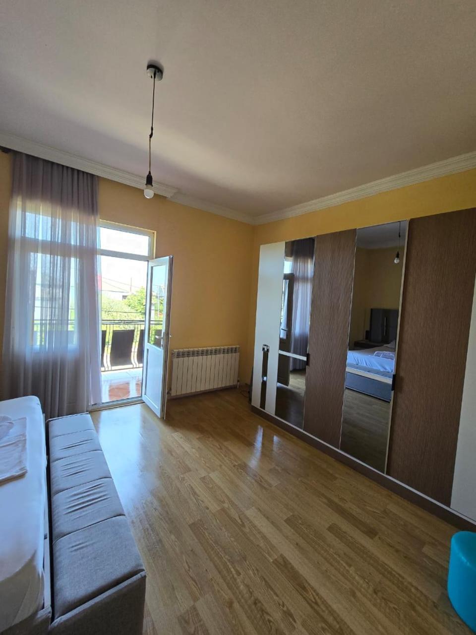 Hotel Tamaz Takidze Kobuleti Zewnętrze zdjęcie